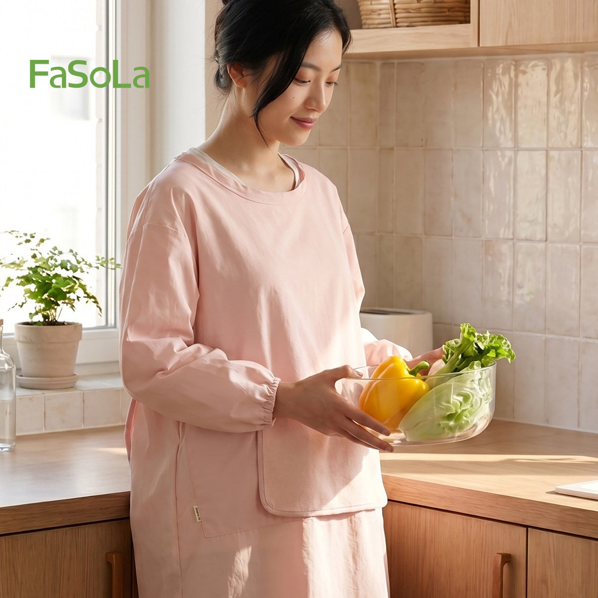 日本FaSoLa全包围裙厨房防水防油做饭带袖子可擦手成人长袖罩衣