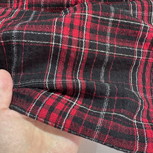 红黑男女生衬衫格子服装泡泡纱棉麻色织格子布料