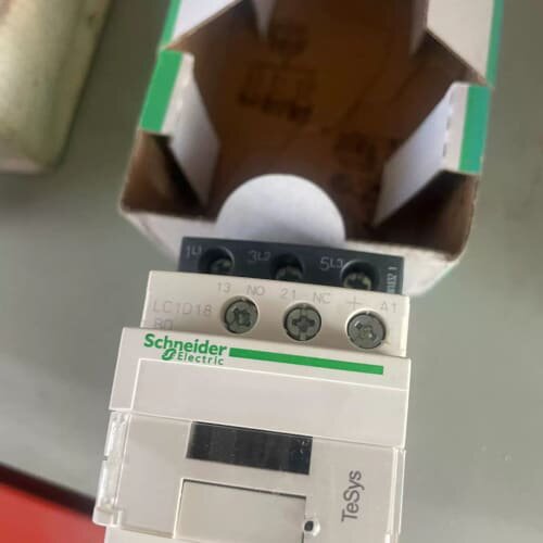 议价LC1D18BDC24vDC 外盒旧