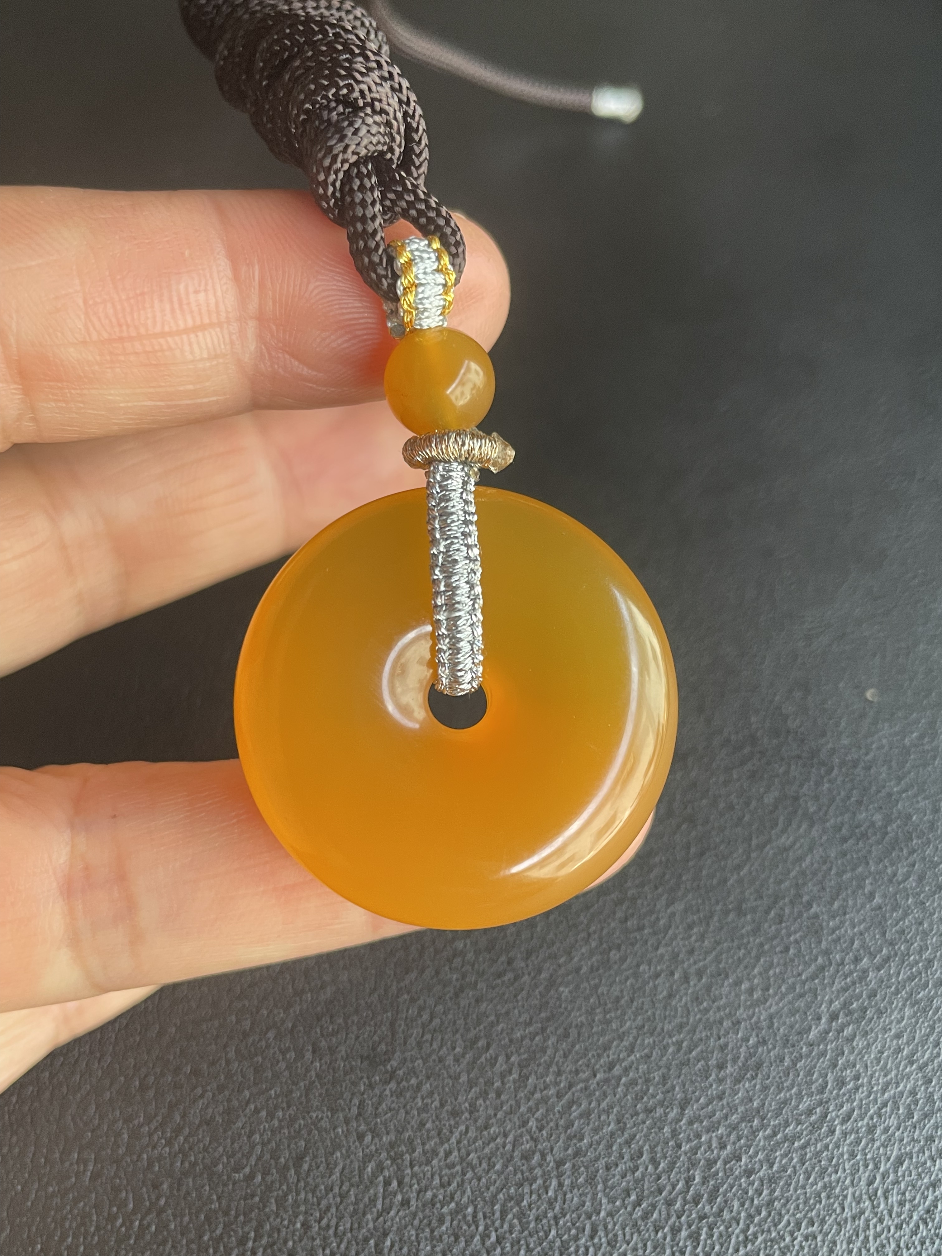 云南龙陵天然玉石黄龙玉鸡油黄老料平安扣吊坠挂件30*6mm
