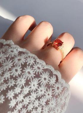 人工彩宝戒指莫桑钻星光红宝彩钻