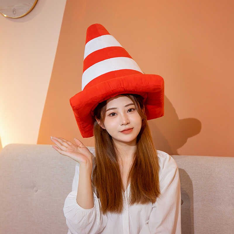 恶搞路障帽子毛绒玩具聚会表演头套拍摄道具个性居家保暖活动礼品