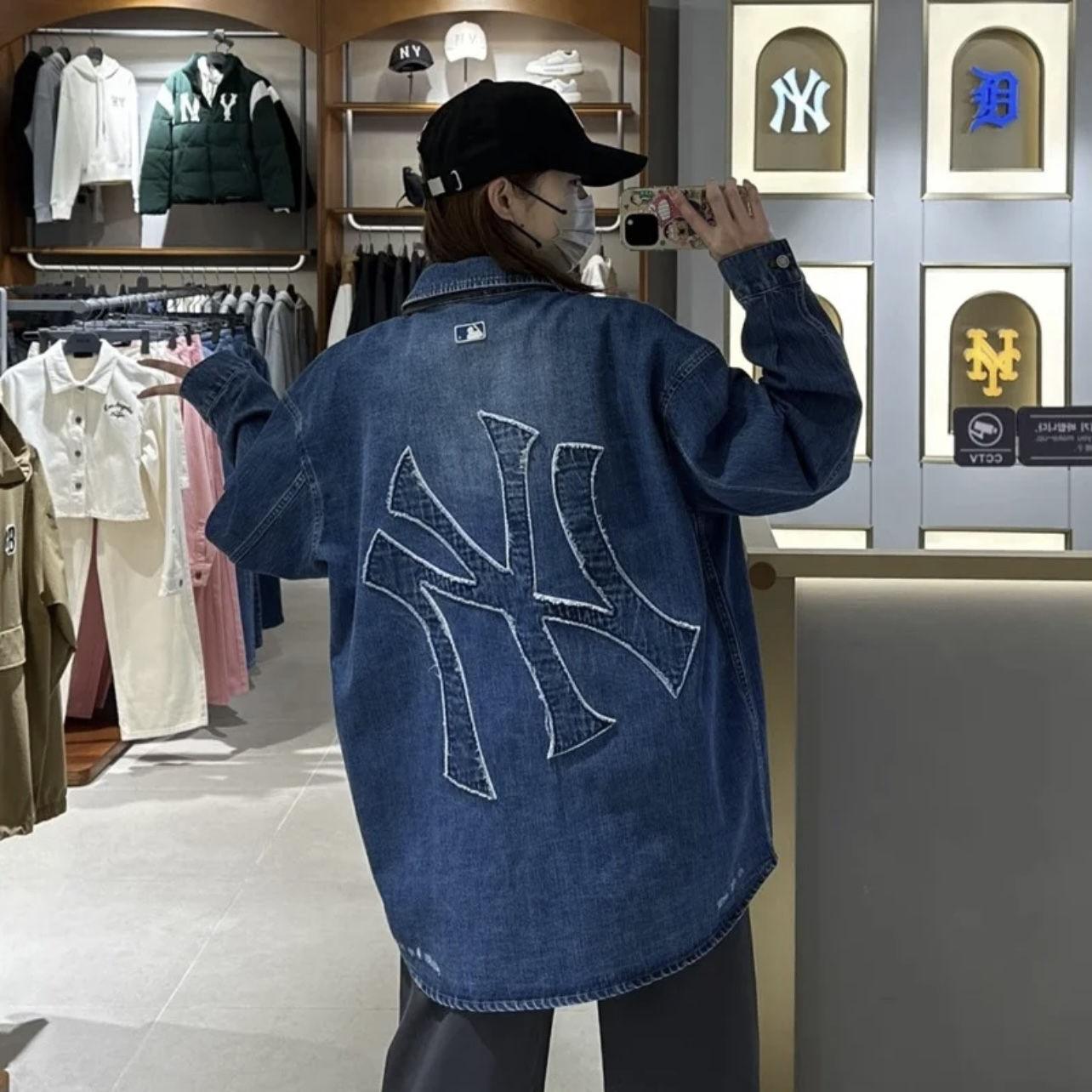 MLB正品25新款男女情侣背面大标复古做旧牛仔衬衫外套3ADRB0351