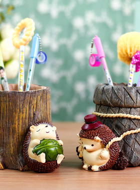 创意学生办公文具 可爱树桩森林刺猬笔筒 精品树脂家居工艺品摆件