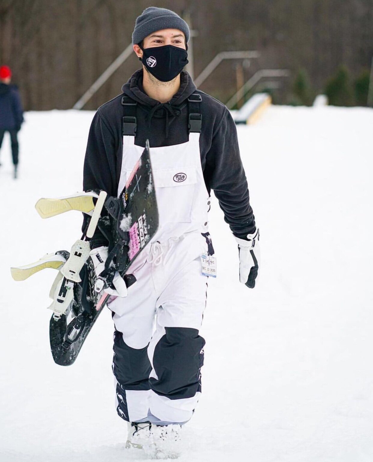 FYVE2021新品单板滑雪裤背带裤防水防风户外宽松男女款黑白连体裤