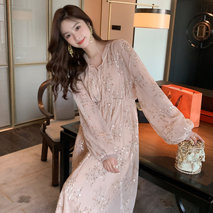 P140 首发现货 A522 2C002 K198 粉色重工亮片设计感两件套连衣裙