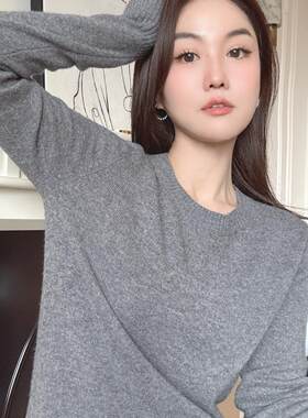 老钱风极简高级感圆领羊绒毛衣