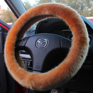 方向盘套冬季 通用型保暖防滑吸汗冬天汽车把套 新款 长毛绒车用时尚