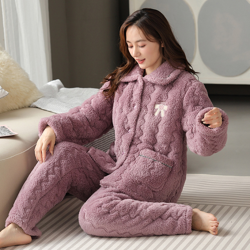 批发中青年女性睡衣秋冬季加绒加厚长毛绒夹棉家居服可外穿冬