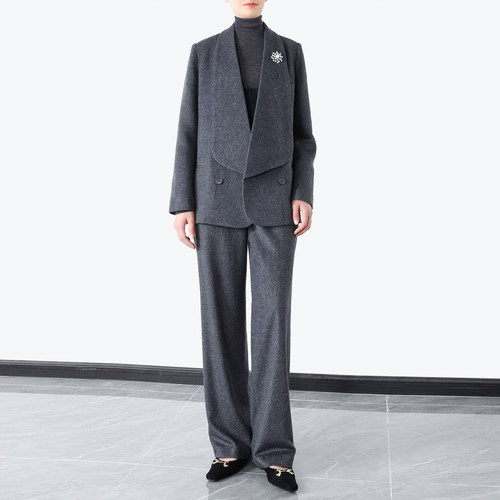 羊毛羊绒+真丝内衬时尚套装