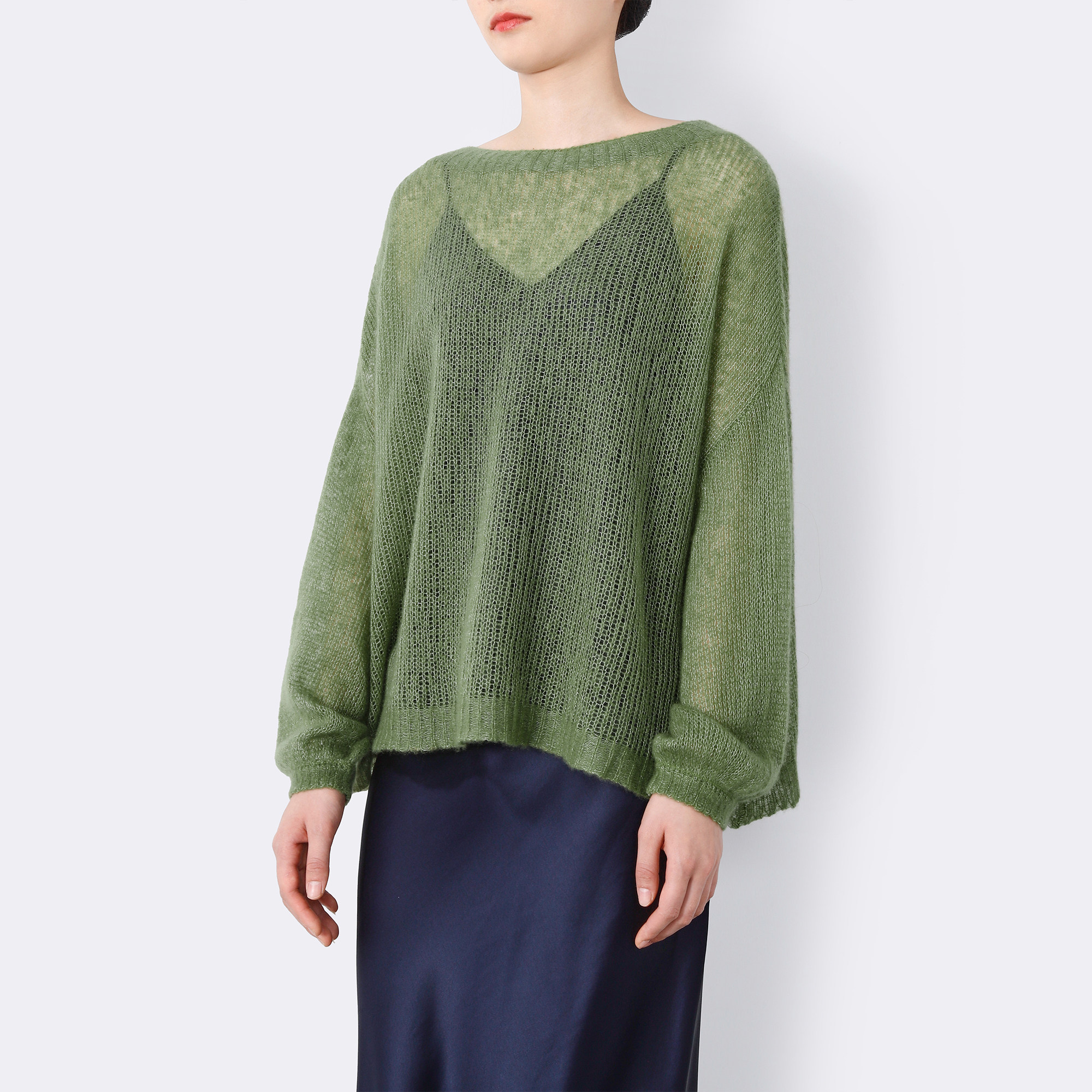 松软棉花糖 真丝山羊绒一字领针织宽松长袖透视罩衫 轻薄羊绒毛衣