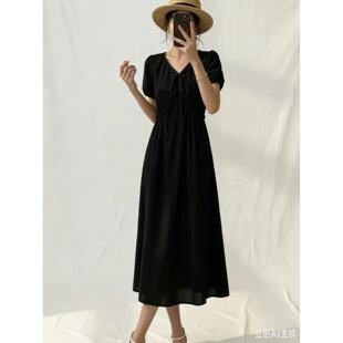 5757 夏季新款法式简约风纯色V领短袖连衣裙PML