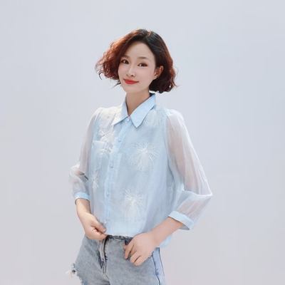 0093新款时尚甜美提花亮片小衫