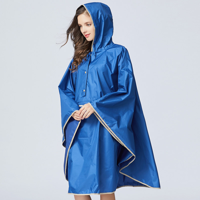 时尚斗篷成人雨衣薄款蝙蝠袖防风雨大码玩水服男女雨披便携防水潮