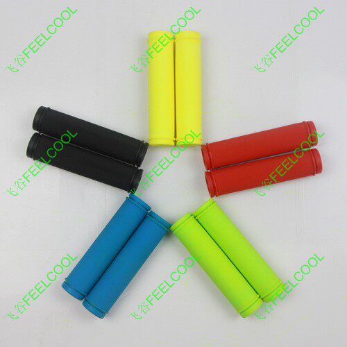 Poignées de vélo - Ref 2346881 Image 1