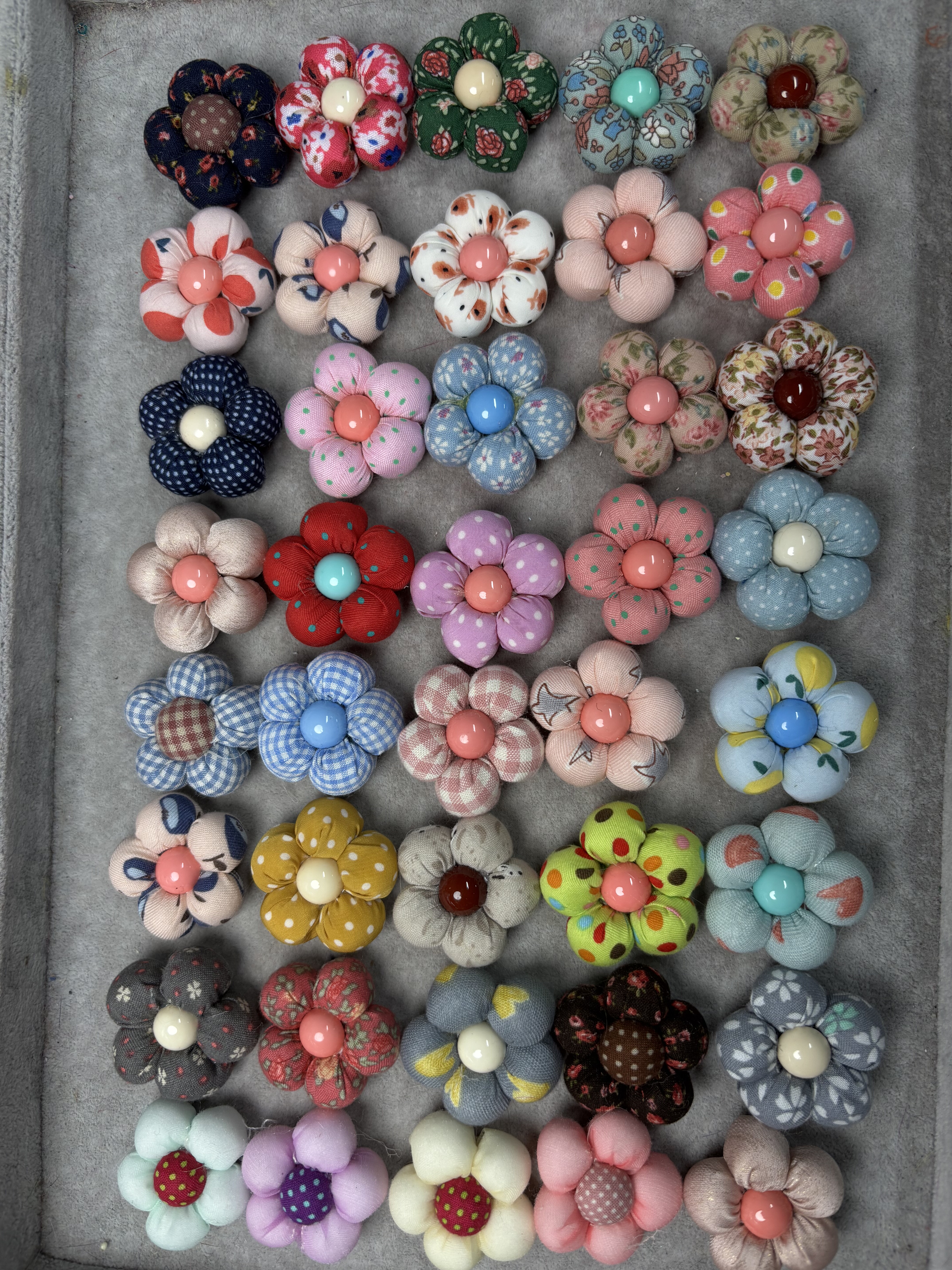 396号15.8元45个手工布艺花朵胸针包包配饰布艺五瓣花款式随机,居家布艺,珠子/钻饰/花朵等配饰,淘宝优惠券,粉丝福利购,淘宝优惠卷