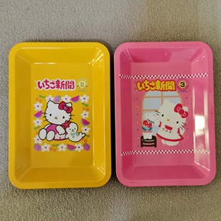 正版散货凯蒂猫hello Kitty 50周年限量草莓新闻金属盘子收纳盘