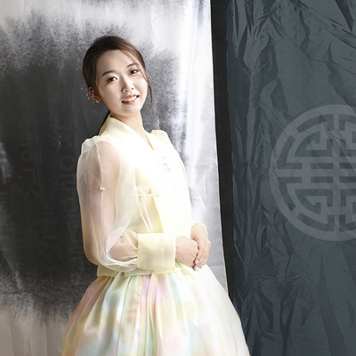 朝鲜族平时穿的生活韩服黄色泡袖上衣彩色3层裙子S24051