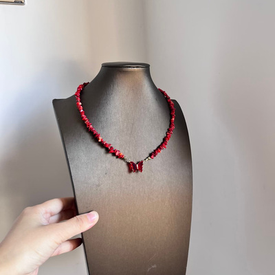 红色碎石串珠项链水晶蝴蝶锁骨链