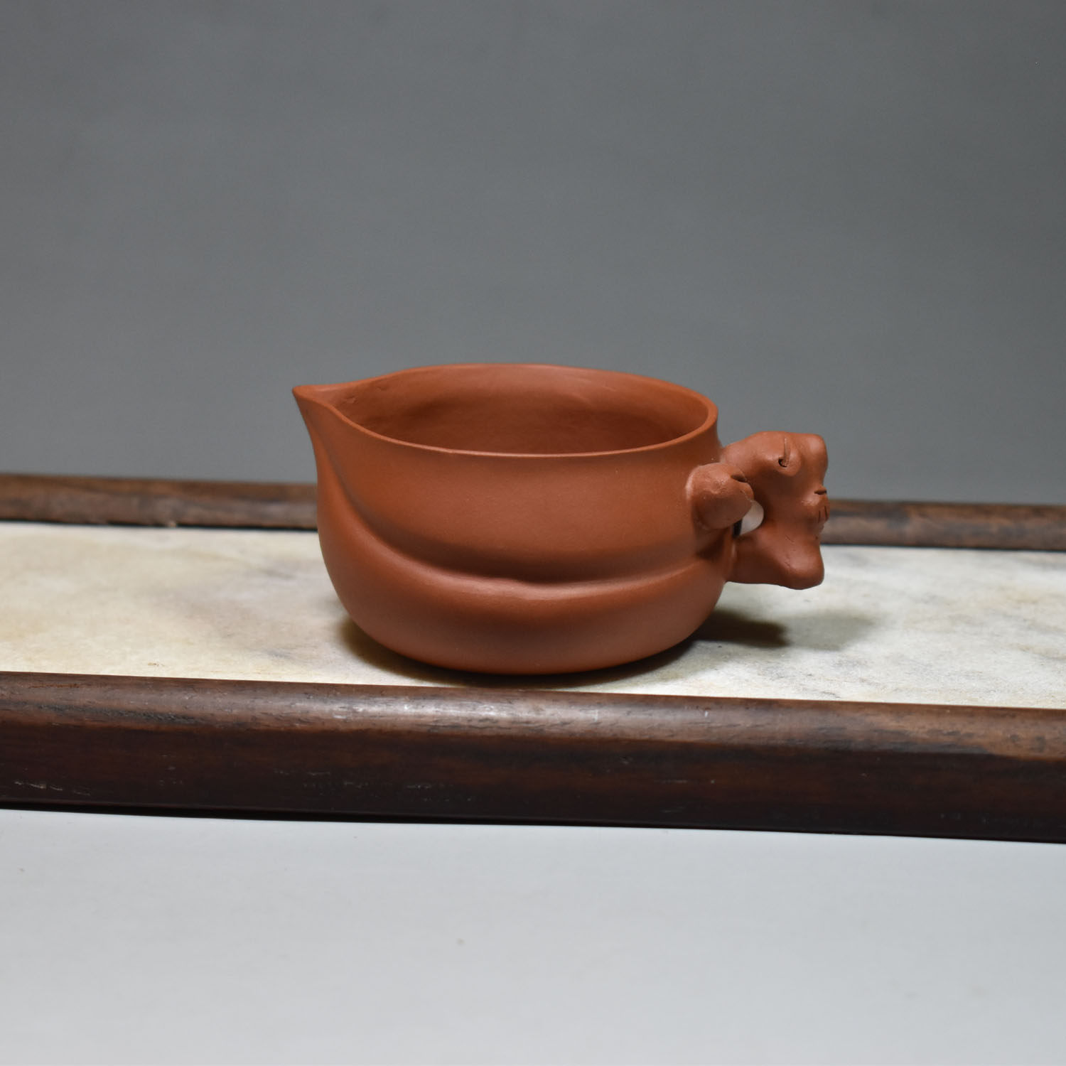 老缶紫砂宜兴90年代原矿紫砂杯寿桃品茗杯主人杯５0CC