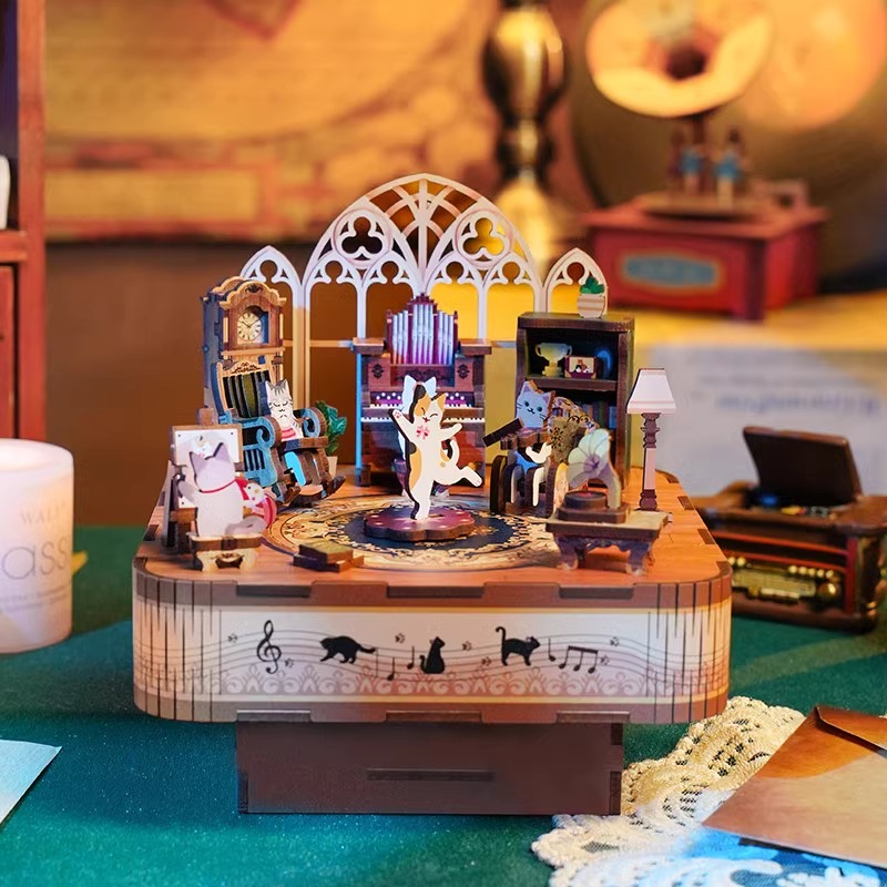 同趣文创猫的欢聚八音盒DIY手工模型家居摆件积木玩具拼装音乐盒