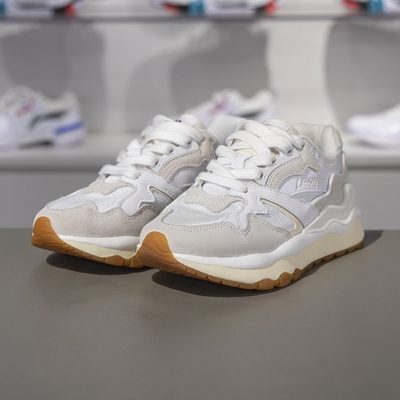 李宁防滑女子系带休闲鞋