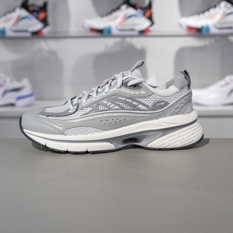 李宁透气男子系带休闲鞋