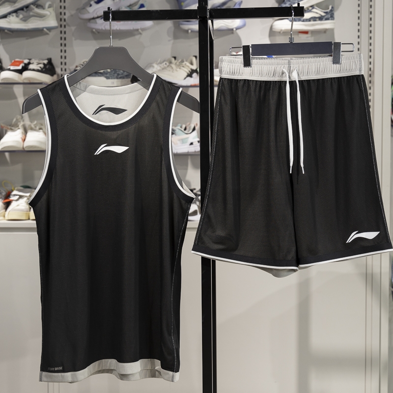 李宁男子排湿速干比赛套装