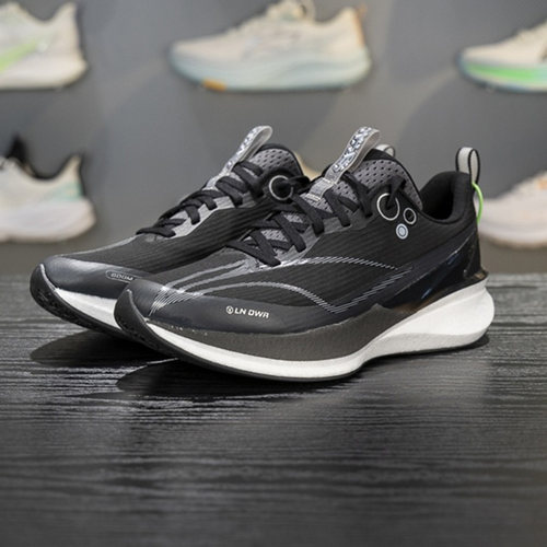 李宁男子竞速训练跑鞋回弹