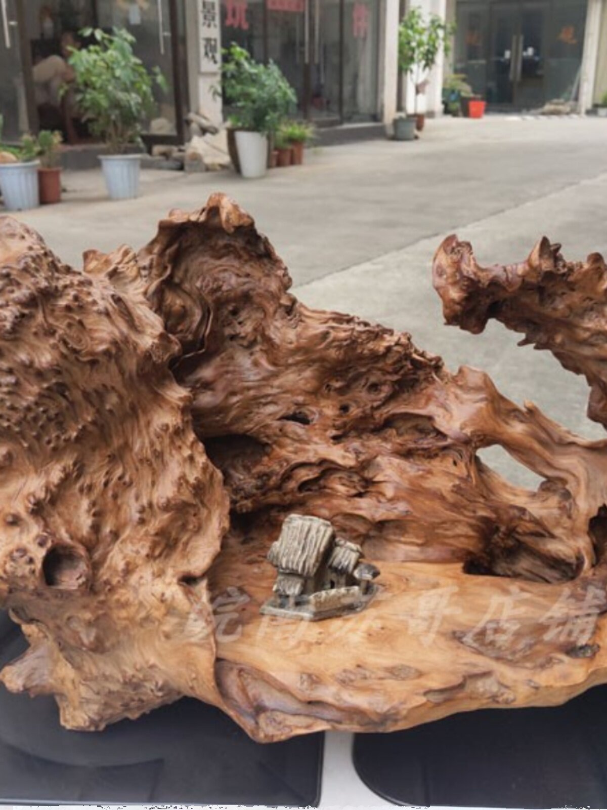 NATURAL WOOD CARVING CLIFF CYPRESS ROOT CARVING HANDICRAFT DECORATION ORNAMENTS FLOWER STANDS STOOL BOTTOM BUDDHA PLATFORM BUDDHA SEAT WEATHERED WOOD
