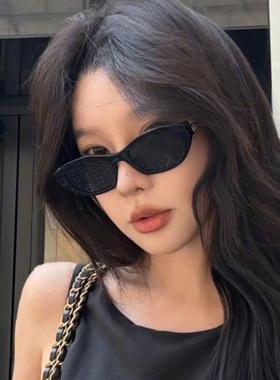 韩版猫眼时髦高级网感墨镜老钱风