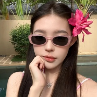 韓版 蝶形貓眼高級網感墨鏡防曬海邊旅游度假太陽眼鏡 果凍粉色女款