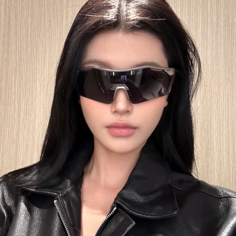 墨镜女户外运动骑行登山防紫外线