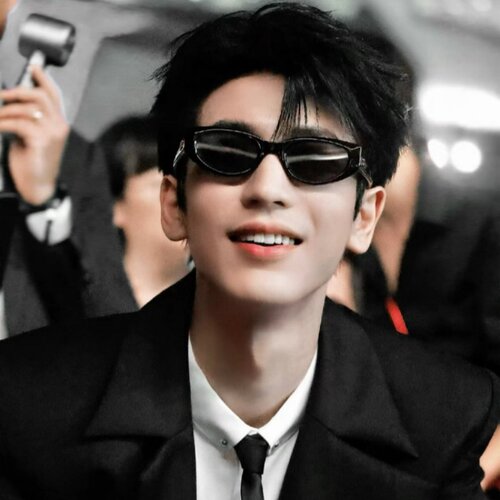 张凌赫同款墨镜gm椭圆猫眼男小框