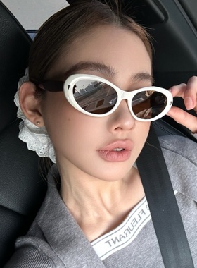 椰椰镜欧美风椭圆猫眼白色框墨镜