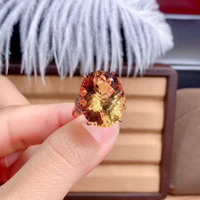 S  상감 천연 황수정 반지 13*18MM 가격 대비 가치 큰 입자 세련되고 절묘한 라이브 입 여성 반지 라이트 럭셔리