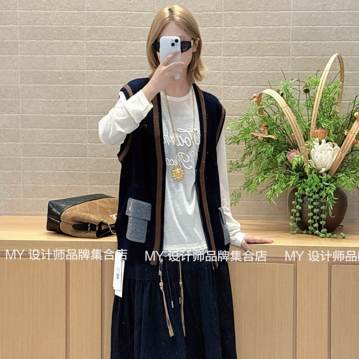 JOURNAL RECORD 简约针织背心马甲25年秋冬JWHBAS210028——2298