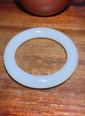 正品羊脂白玉女款玉镯新疆和田玉色旺夫天然金丝玉手镯玉镯送妈妈