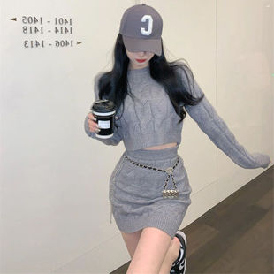 秋冬网红同款针织毛衣套装女修身加厚长袖麻花高腰包臀短裙两件套