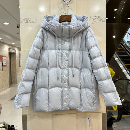 OF E6216 拼针织边飘带连帽小个遮屁水波纹高端鹅绒羽绒服欧货冬