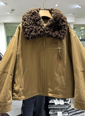 CZ25913 高级感字母可拆卸羊卷毛大翻领落肩袖休闲短羽绒派克服冬