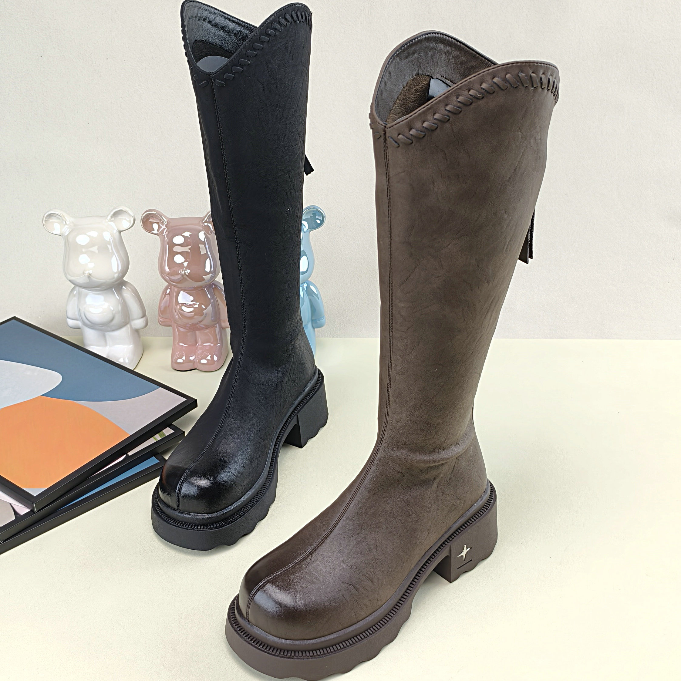 时尚冬季加绒显瘦v口后拉链时装靴女2025新款厚底百搭复古长靴