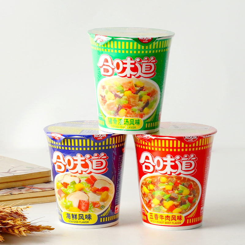 合味道猪骨浓汤海鲜风味杯面