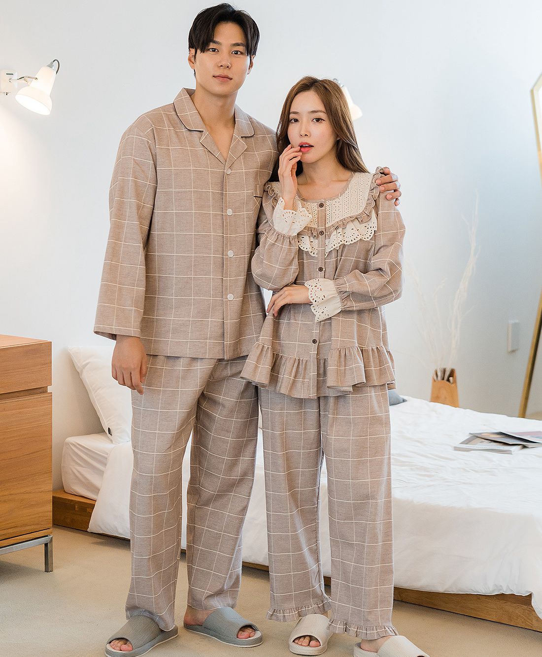韩国进口carina正品 秋磨毛棉大格子蕾丝男女长袖睡衣/家居服套装