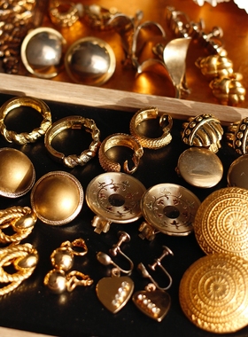 欧美复古Coro中古berqere素金napier优雅vintage孤品耳夹Trifari