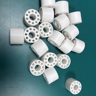 吹瓶机拉伸杆导向套吹瓶伸缩杆滑块塑料王加工14孔36外径28高