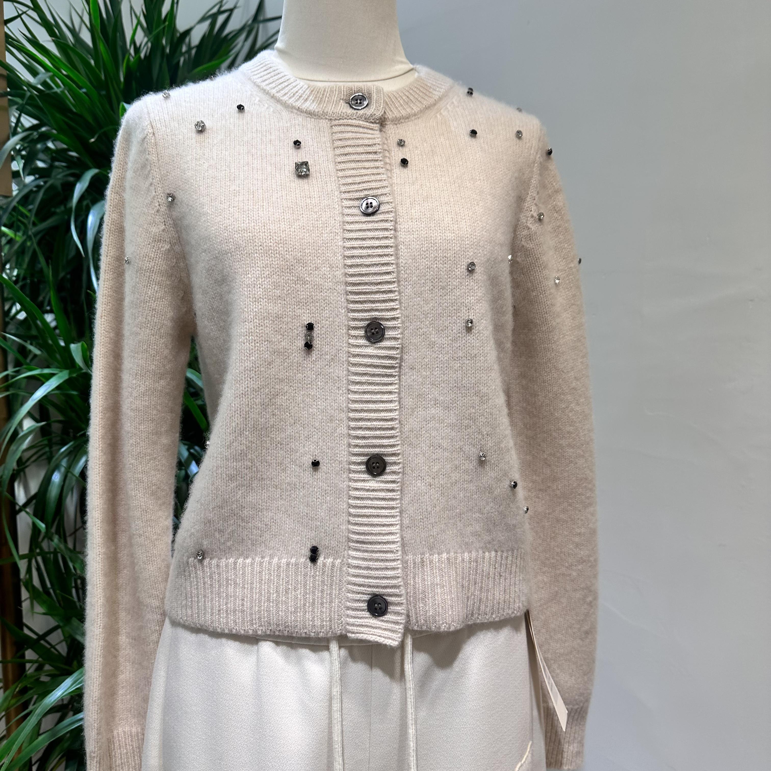 2025秋冬新款小圆领钉珠针织衫