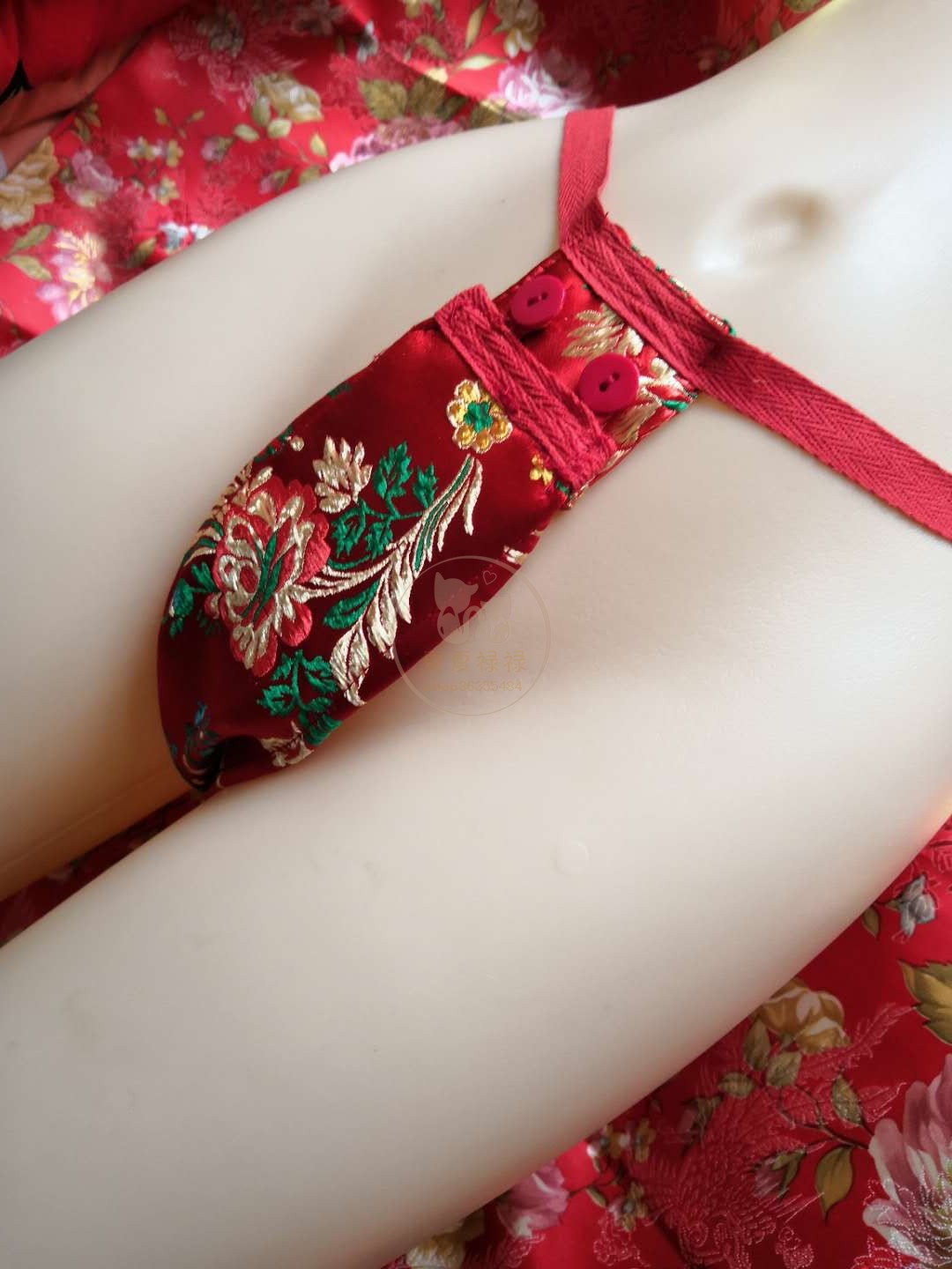 性感乳胶312卫生带上托提升