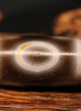 台老料手工款措思宝盖三眼天珠