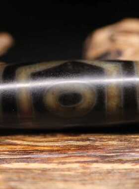 台高油黑金款宝盖三眼天珠